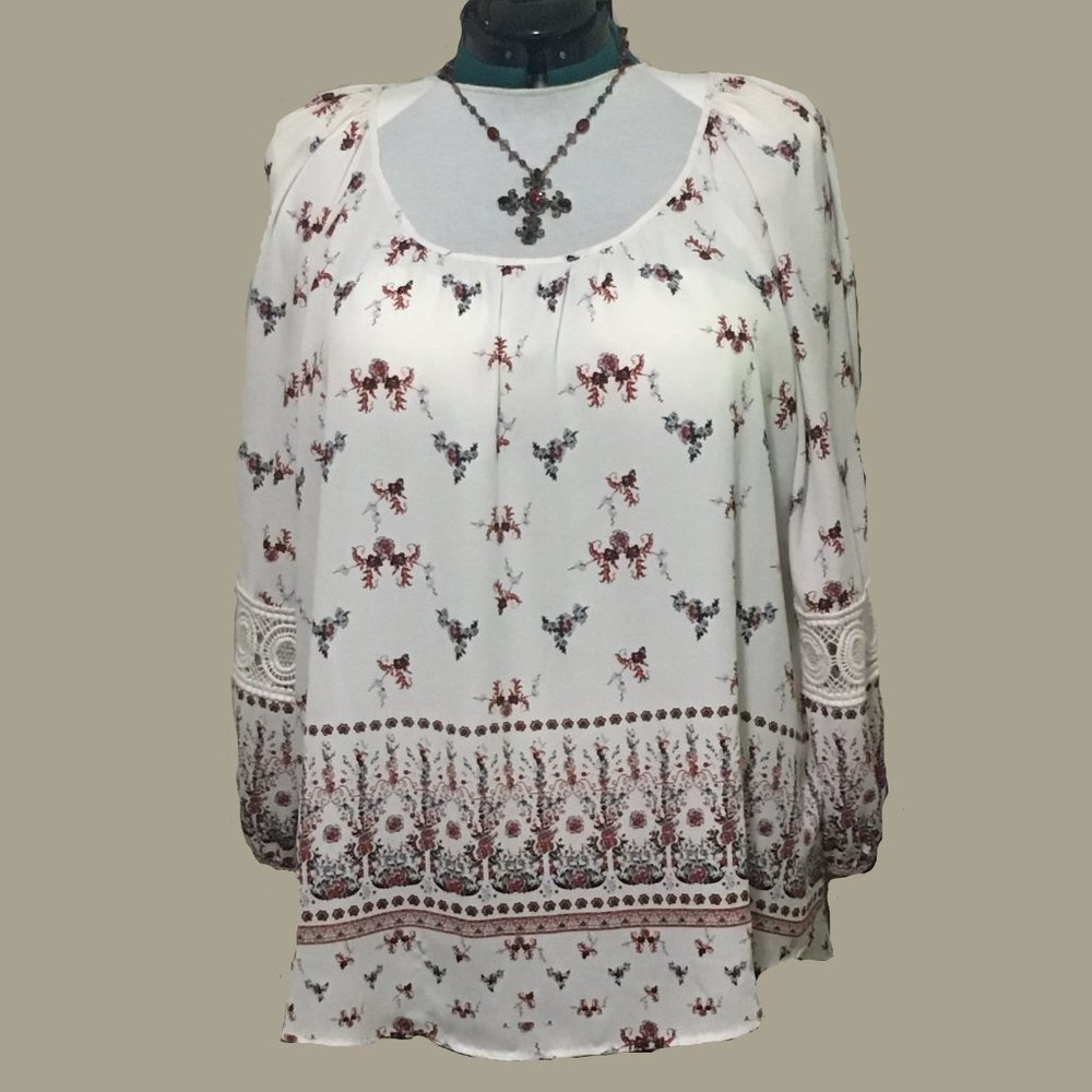 CATO WOMAN HI/LOW POLYESTER TUNIC, 26/28W